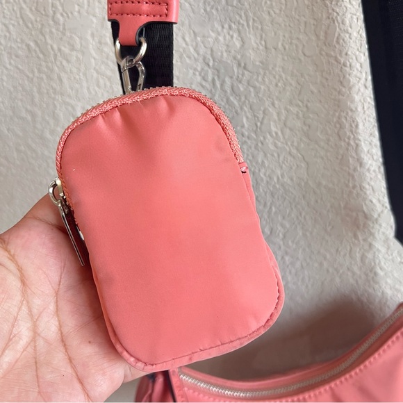 Kendall and Kylie crossbody bag - Picture 5 of 6